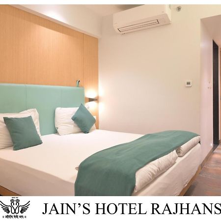 Jain'S Hotel Rajhans Bhopál Kültér fotó